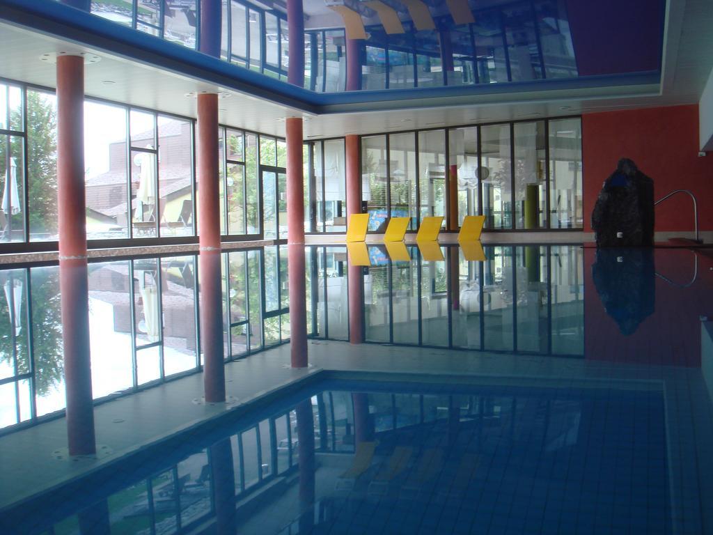 Apartments Seeblick Mit Anbindung An Ein 4-Sterne-Hotel Beatenberg Luaran gambar