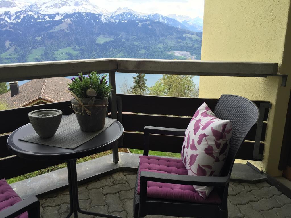 Apartments Seeblick Mit Anbindung An Ein 4-Sterne-Hotel Beatenberg Luaran gambar